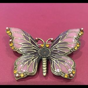 Butterfly broach